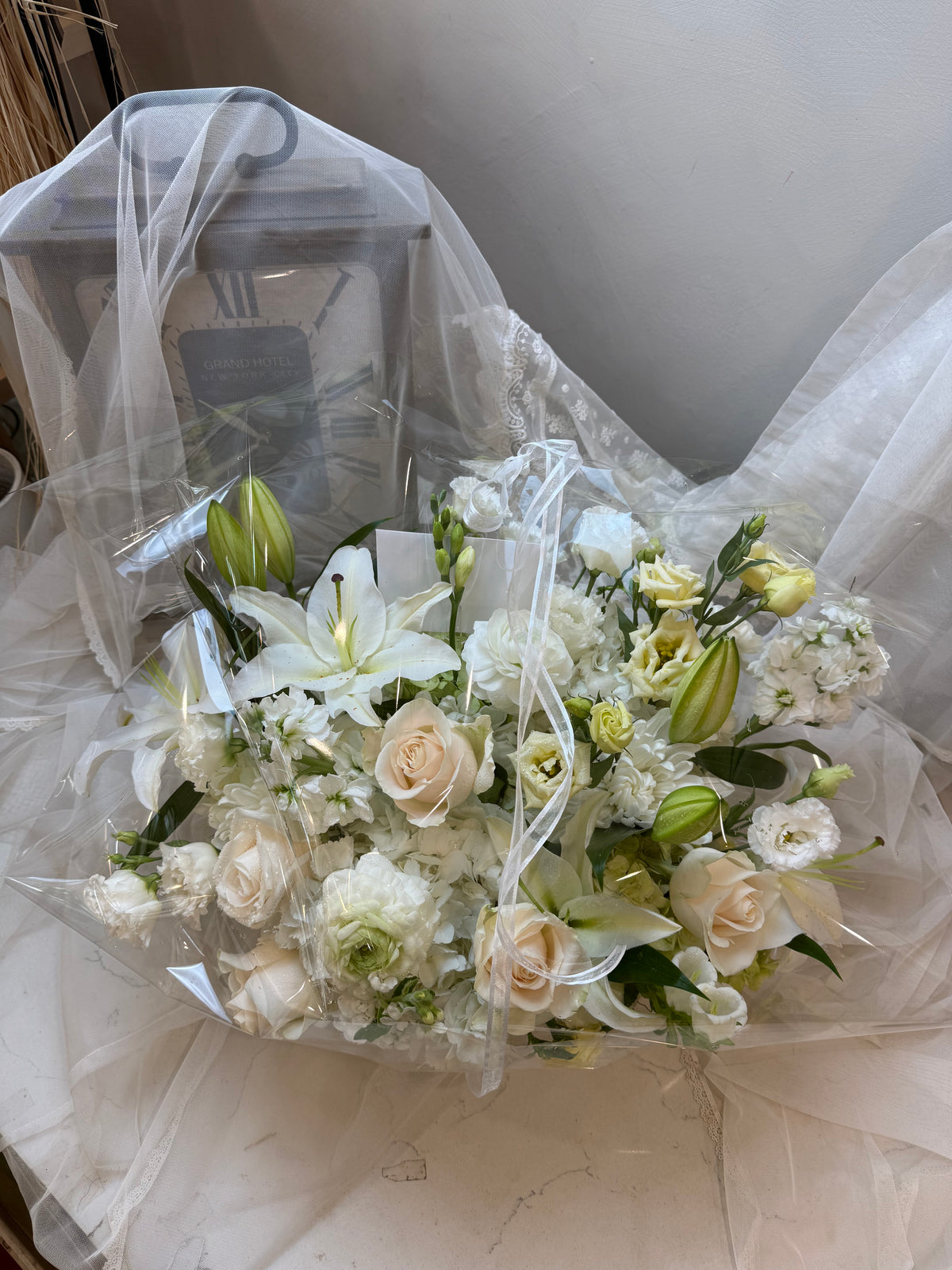 Ave Maria – Floral Arrangement