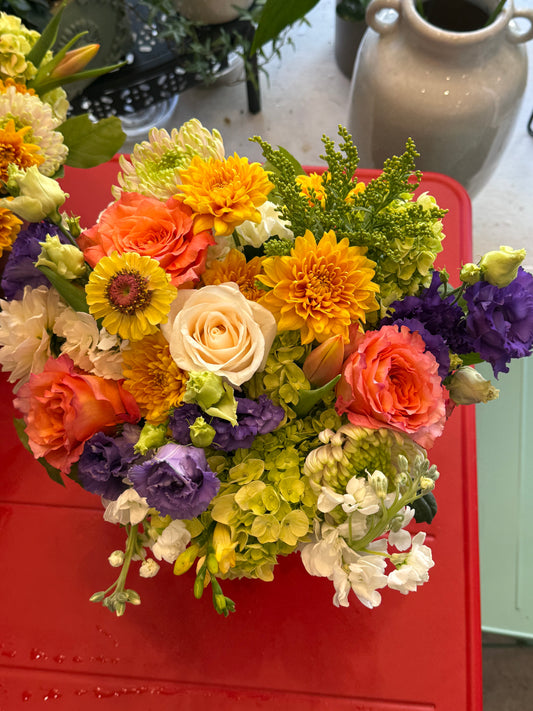 Harvest Glow – Floral Arrangement & Centerpiece
