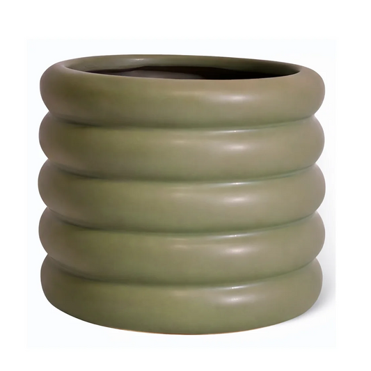 Pot 6 (6.6"Dx5.7"H)