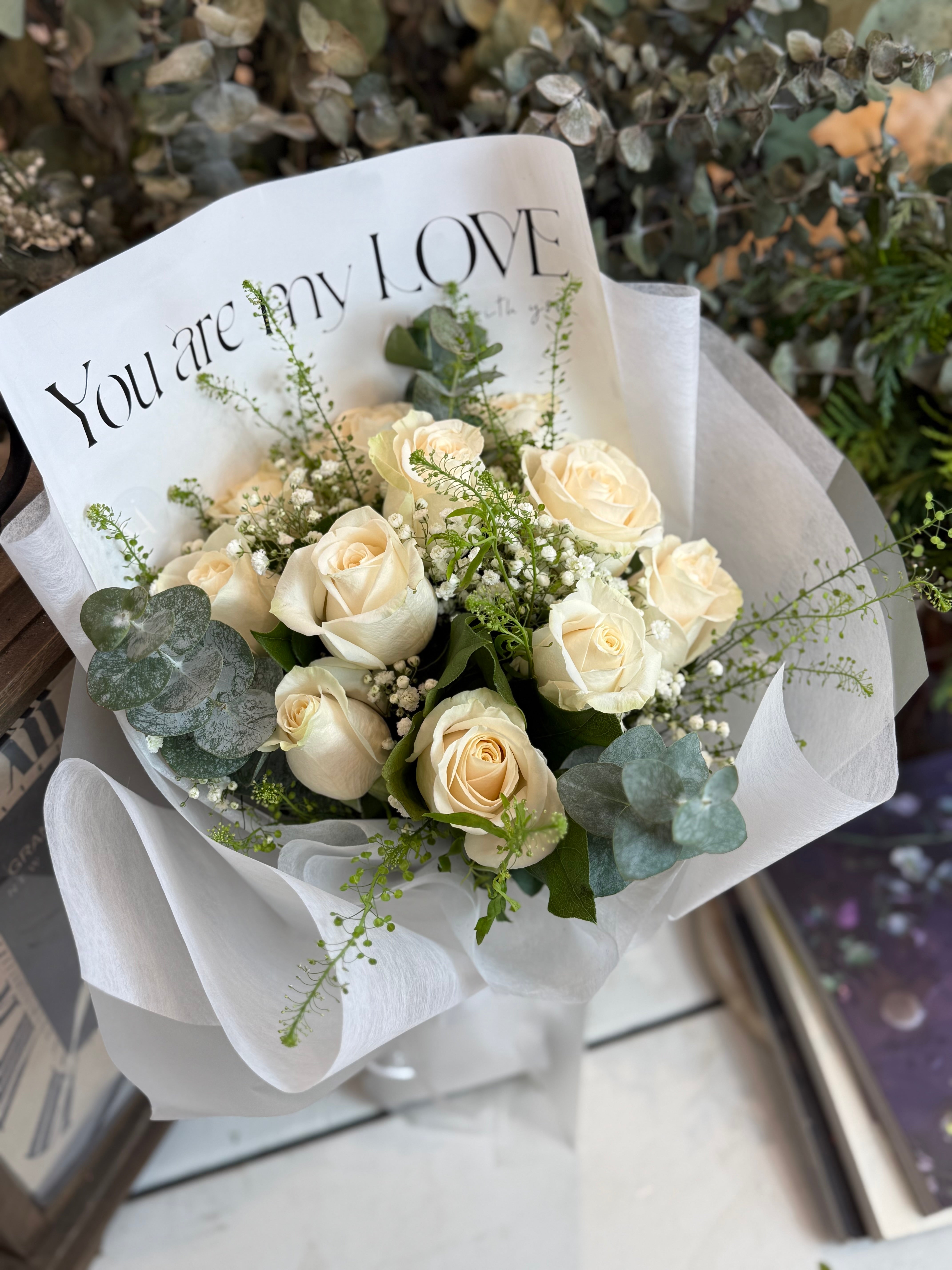 Rose Bouquet / Box – IM a FLOWER