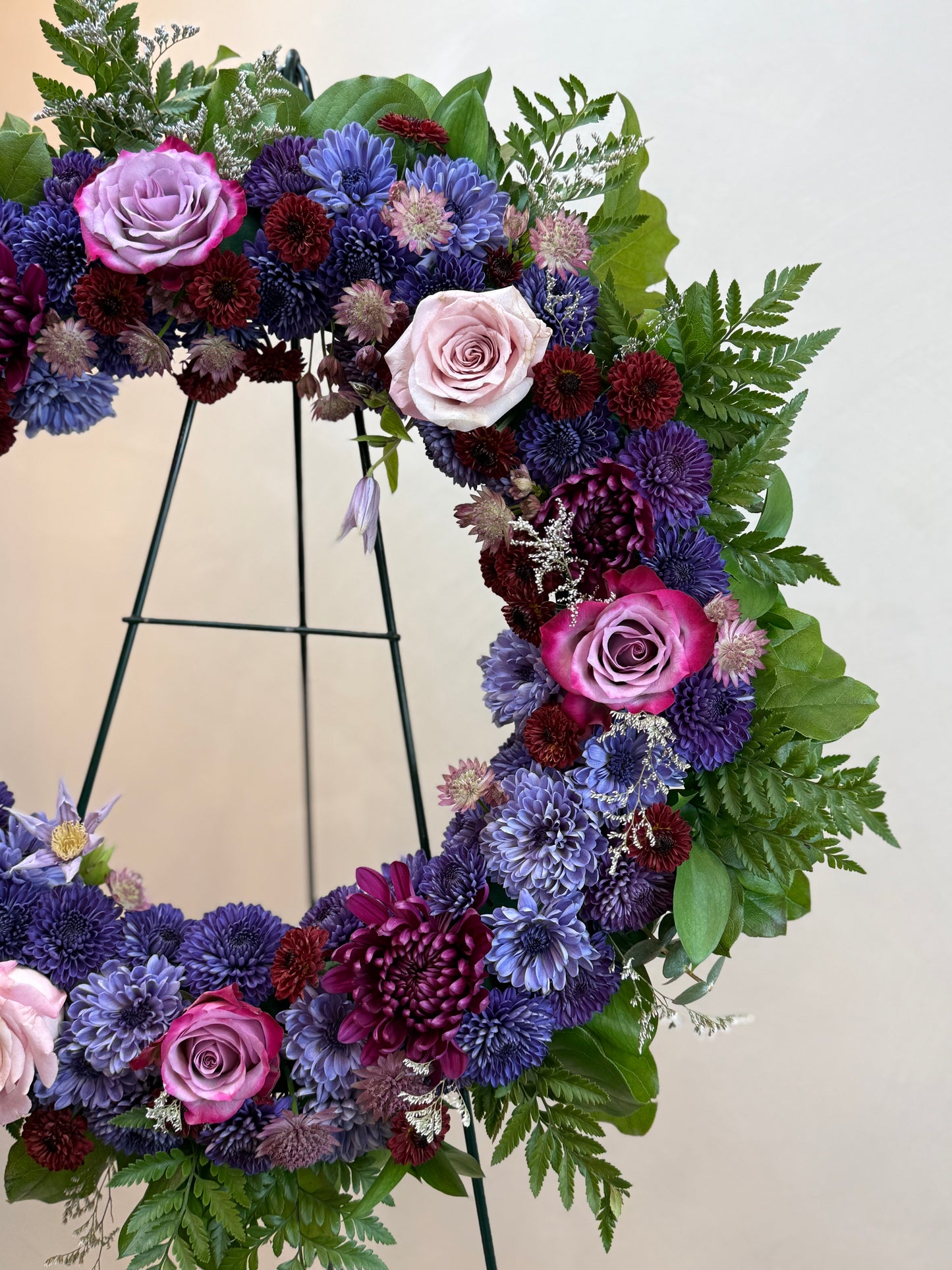 Graceful Remembrance Wreath
