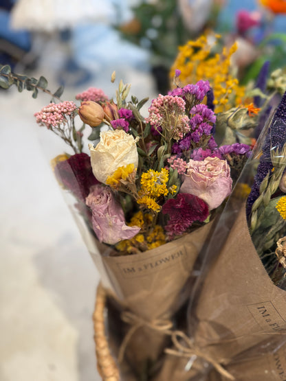 A beautiful variety of dried flowers