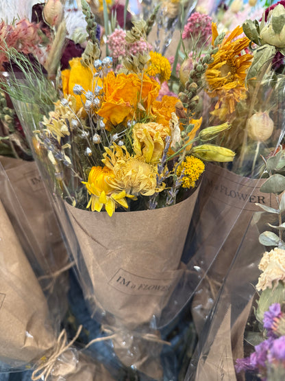 A beautiful variety of dried flowers