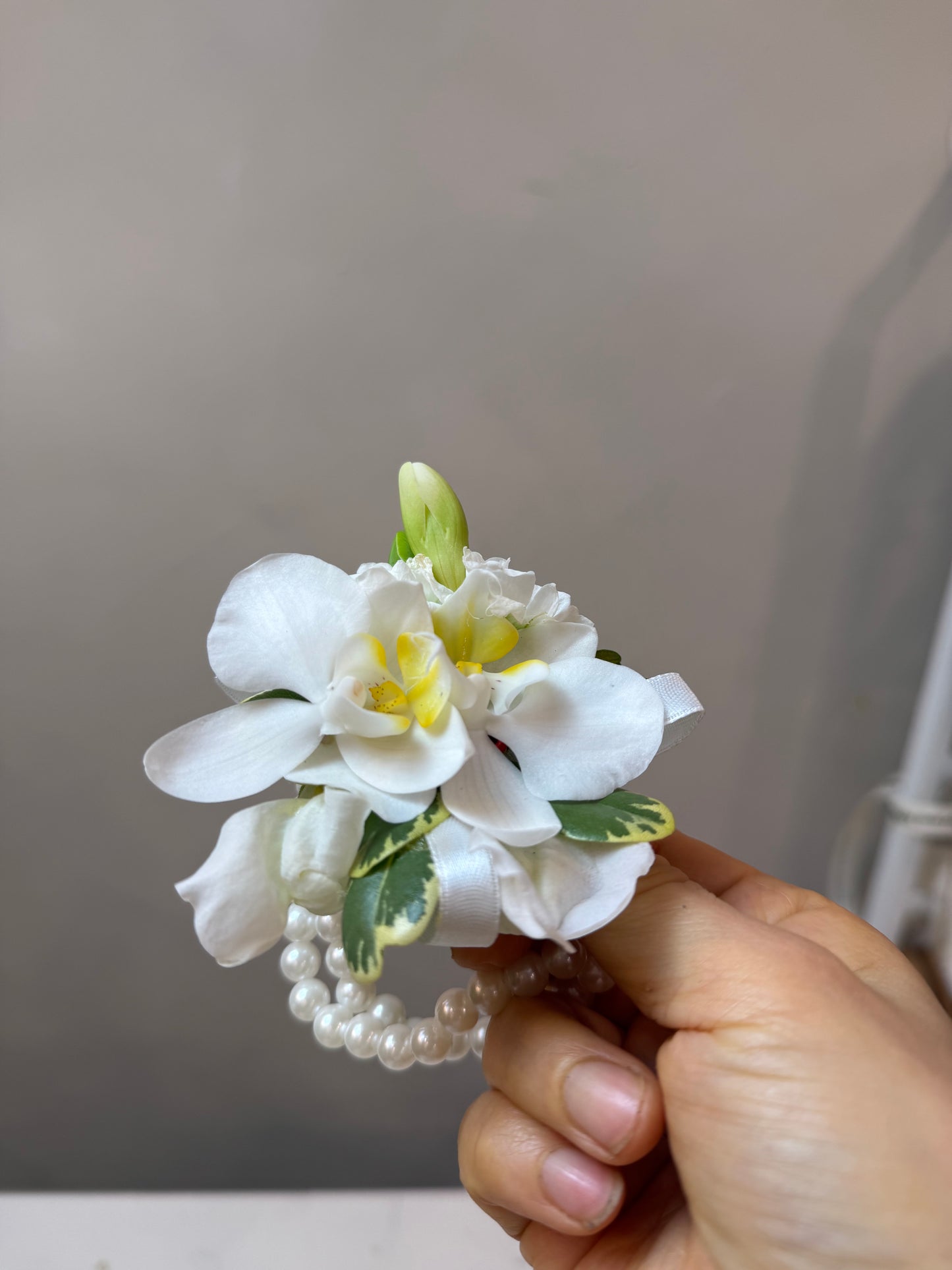 Ivory Promise Corsage