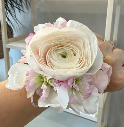 Endless Love Corsage & Boutonniere