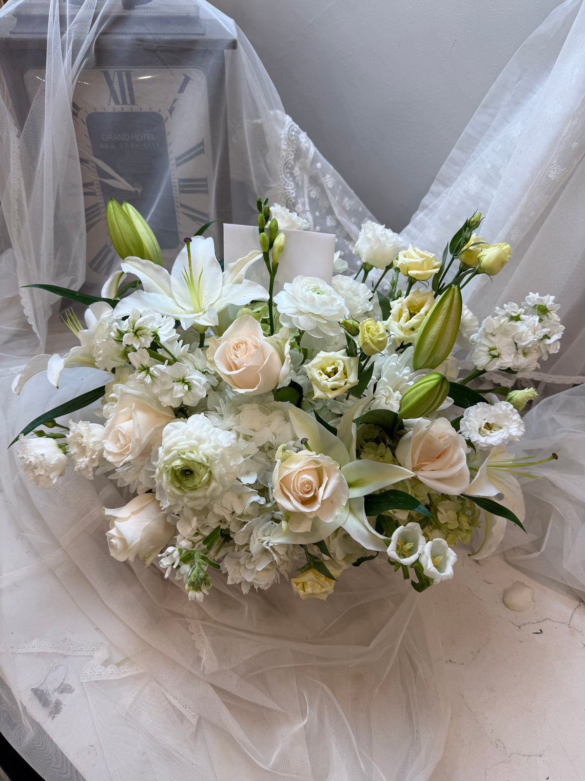 Ave Maria – Floral Arrangement