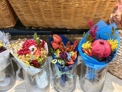 A beautiful variety of dried flowers