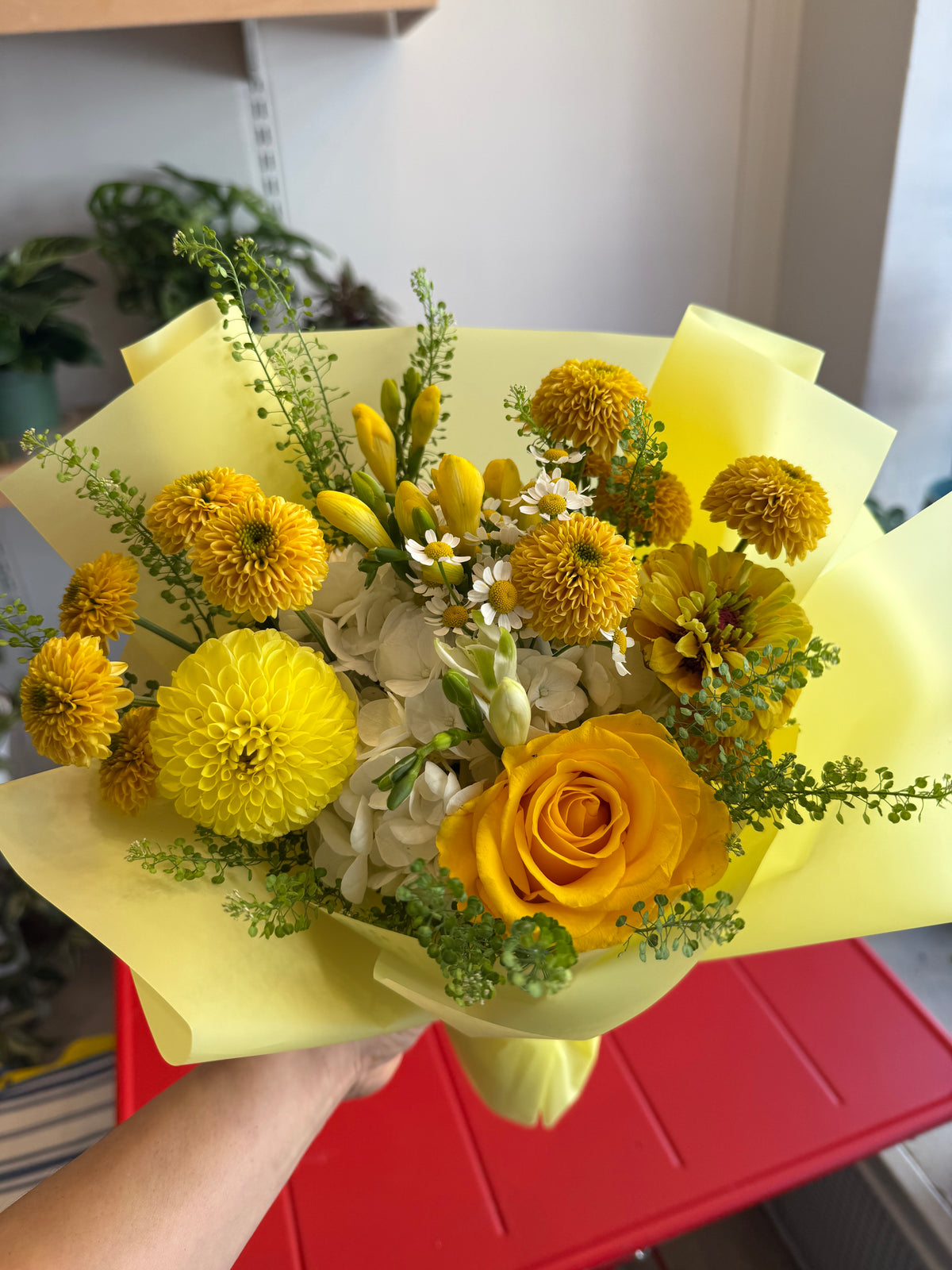 Golden Hour – Seasonal Bouquet