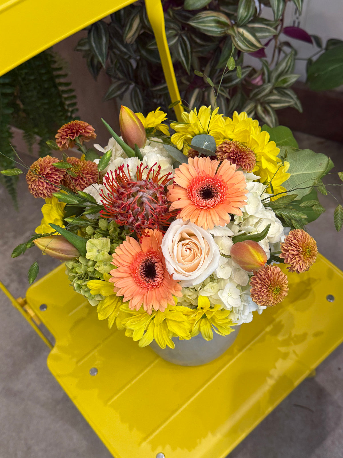 Sunset Garden – Floral Arrangement & Centerpiece