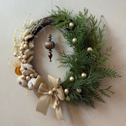 Scarlet & Pine